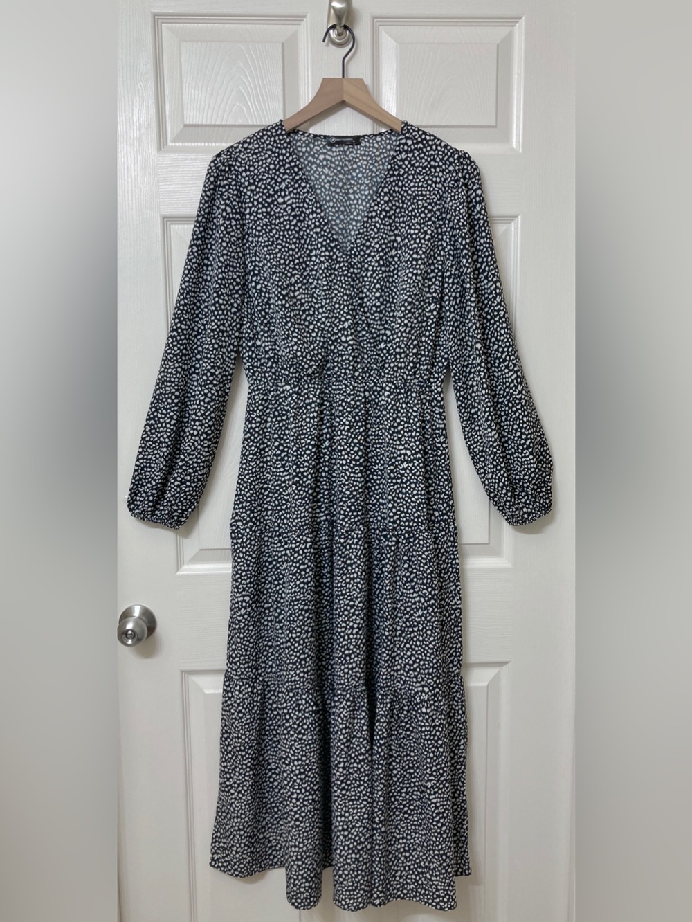 Pretty Garden Black White Long Sleeve Tiered Maxi Dress Medium Bohemian Fall